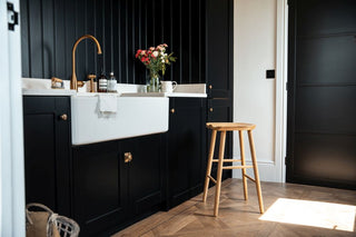 ludlow-breakfast-bar-stool-lifestyle