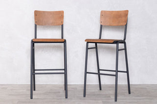 black-frame-bar-stools
