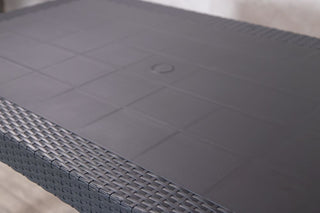 140cm-table-close-up