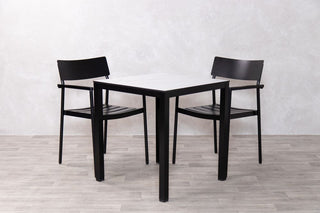 miami-outdoor-table-black-frame-white-top
