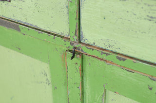 close-up-maitre-d-stand