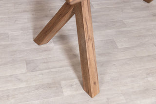 marlow-dining-table-legs