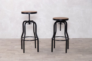threaded-stool
