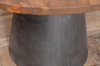 round-vintage-dining-table-close-up