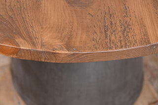 round-vintage-dining-table-close-up