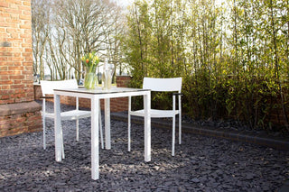 miami-outdoor-aluminium-chair-white-lifestyle