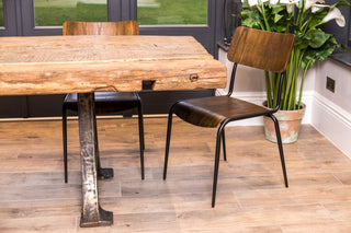 minimalist cosmo stacking chair