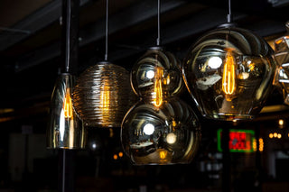 hanging-bulb-lighting