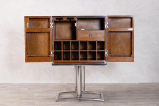 empty-monaco-bar-unit