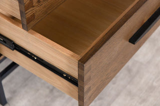 drawer-close-up