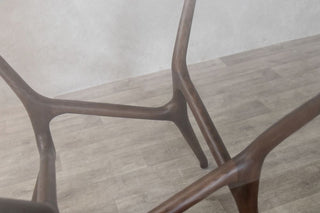 mulberry-120cm-dining-table-walnut-close-up