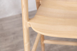 mulberry-bar-stool-natural-seat-rest