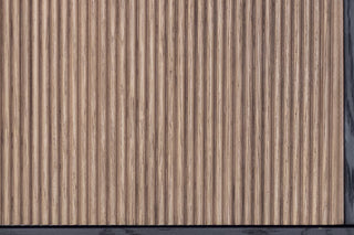 nevada-oak-bookcase-with-black-frame-close-up