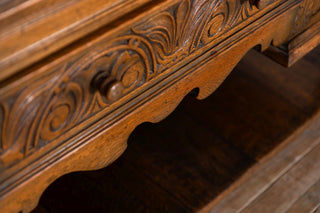 vintage-1950s-solid-oak-sideboard-close-up