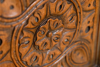 vintage-1950s-solid-oak-sideboard-detail