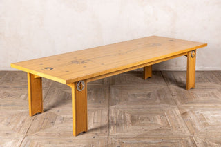 oak dining table