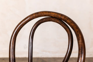 oval back dining chair