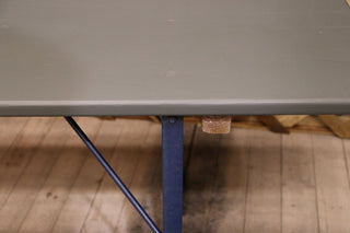 bierkeller table set