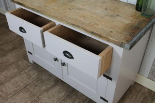 drawers-open-detail