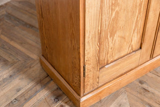 antique-pine-victorian-cabinet-close-up