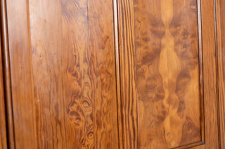 vintage-pitch-pine-cupboard-close-up