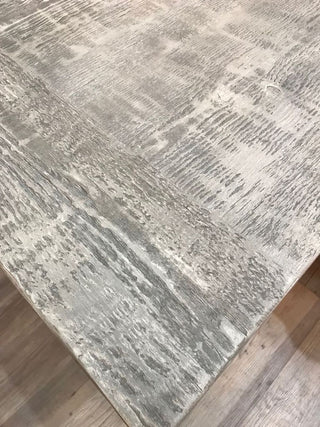 pine dining table