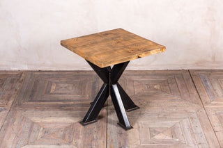 pine-top-pedestal-table
