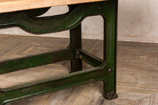 pine-top-table-legs