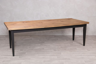 tapered-leg-dining-table