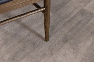 portland-dining-chair-black-close-up