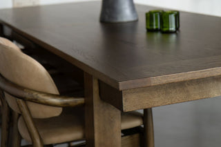 portland-table-side-view