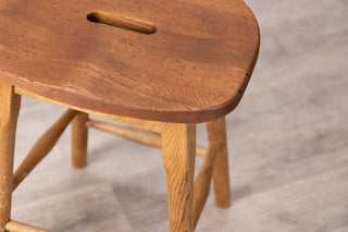 oak-bar-seat