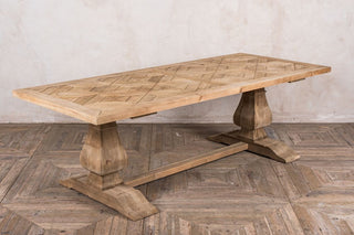 french-style-dining-table