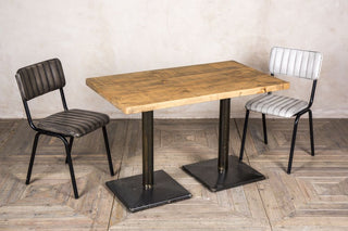 reclaimed-pine-restaurant-table