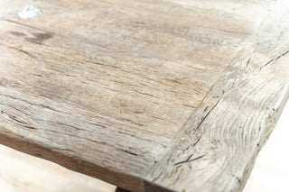 reclaimed-oak-top-detail