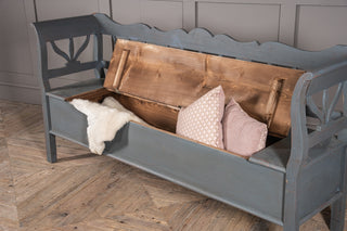 hall-bench-storage