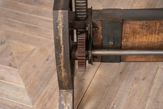 Bilston Rise and Fall Dining Table