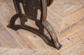 Bilston Rise and Fall Dining Table