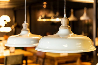 white-lynx-pendant-lights