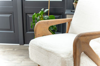 wooden-chair-arm-detail