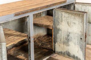Large Industrial Cooling Chest