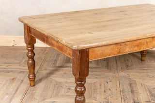 Large Pine Country Farmhouse Table