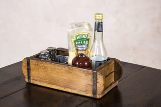 restaurant condiment holder