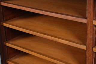 shelves-close-up