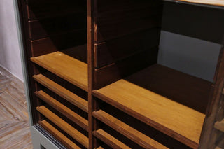 wine-cabinet-shelves-removed