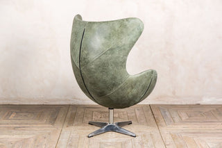 retro swivel chair