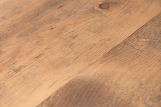 pine-top-cafe-poseur-table-range-round-tank-trap