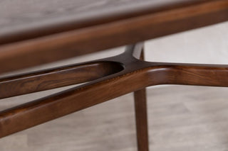 rowan-dining-table-wooden-top-walnut-close-up