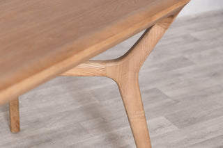 rowan-dining-table-wooden-top-weathered-oak-leg