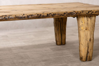 rustic-coffee-table-detail